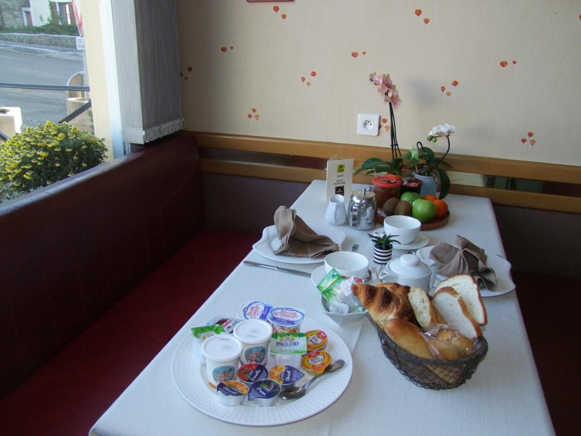 Logis Le Cantarel Andelot-Blancheville Bagian luar foto